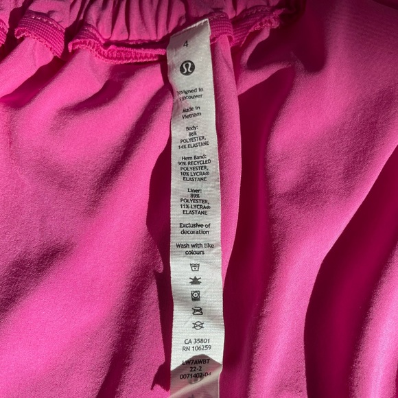 LULULEMON SONIC PINK HOTTIE HOT SHORTS - Picture 5 of 5